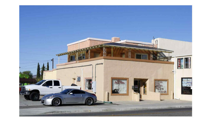 Pictures of Industrial, Mixed Use, Office, Retail property located at 556 S San Jacinto Ave, San Jacinto, CA 92583 for sales - image #1