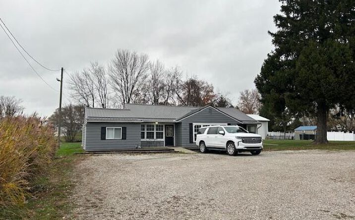 Pictures of Mixed Use property located at 10862 Mill Dam Road, Hebron, OH 43025 for sales - image #1
