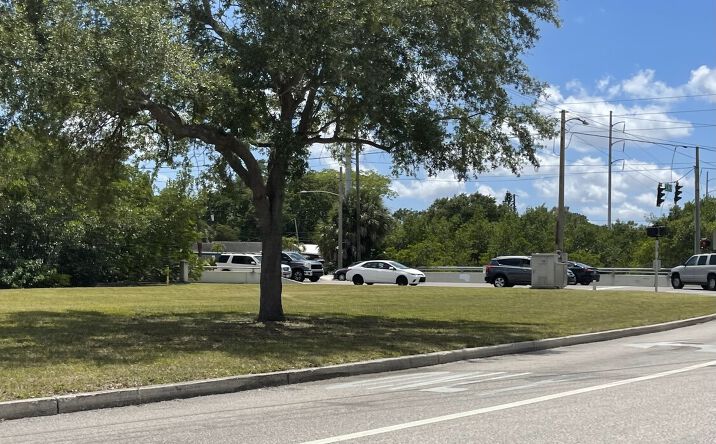 Pictures of Land, Multifamily, Office, Retail property located at 77th Ave N, St. Petersburg, FL 33702 for sales - image #1