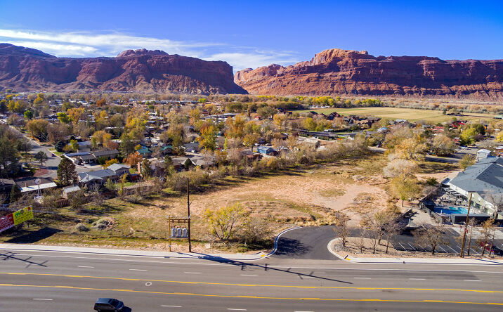 Pictures of Land property located at 911 N Main St, Moab, UT 84532 for sales - image #1