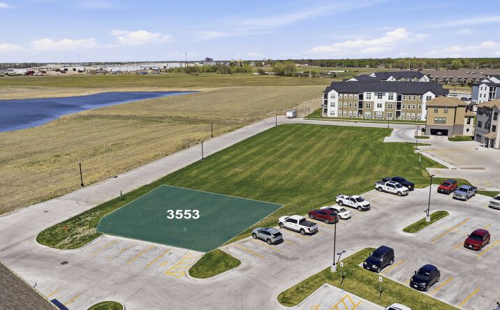 Pictures of Land property located at 3553 Weaver St, Grand Island, NE 68803 for sales - image #1