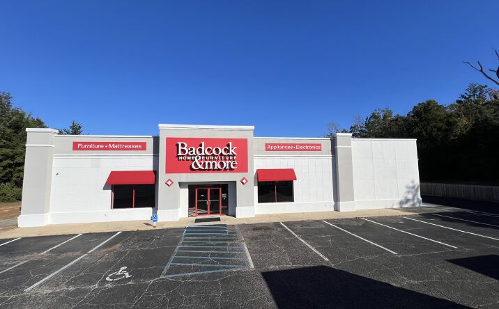 Pictures of Industrial, Retail property located at 4102 Lafayette St, Marianna, FL 32446 for sales - image #1