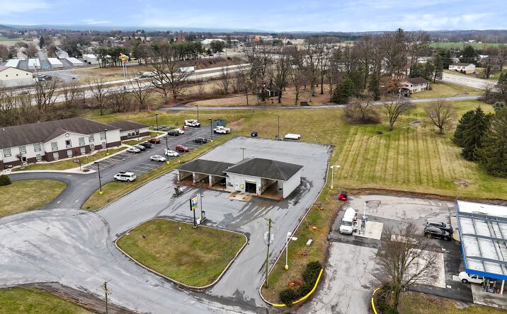 Pictures of Business for Sale, Mixed Use, Retail, Self Storage, Special Purpose property located at 1424 Doron Dr, Chambersburg, PA 17202 for sales - image #1
