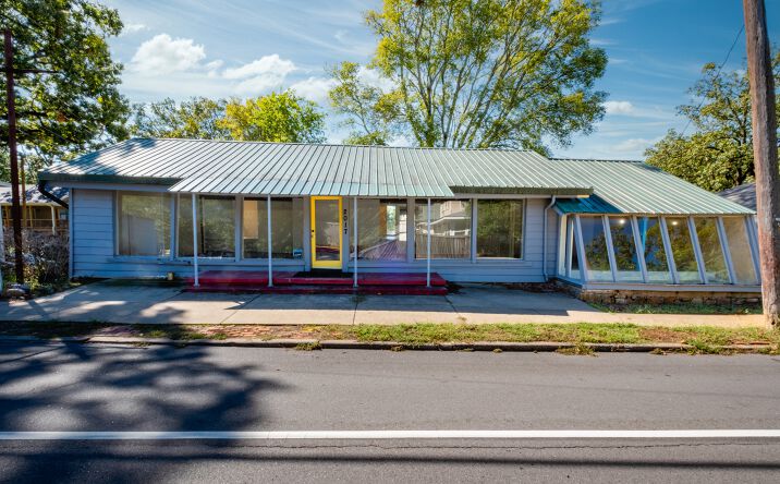 Pictures of Mixed Use, Office, Retail property located at 2017 Kavanaugh Blvd, Little Rock, AR 72205, 525 N Pine St, Little Rock, AR 72205 for sales - image #1