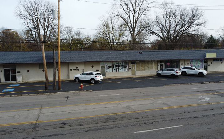 Pictures of Retail property located at 5614-5624 Secor Road, Toledo, OH 43623 for sales - image #1