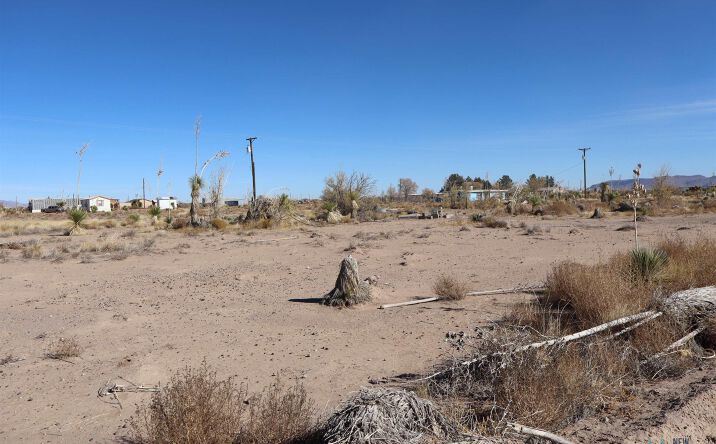 Pictures of Land property located at 1465 Calle Del Sol, Deming, NM 88030 for sales - image #1
