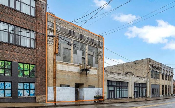 Pictures of Industrial, Mixed Use, Multifamily, Retail property located at 420 N Craig St, Pittsburgh, PA 15213 for sales - image #1