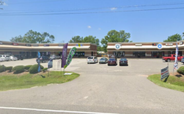 Pictures of Retail property located at 3820 - 3840 AL-59, Foley, AL 36535 for sales - image #1