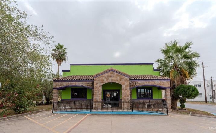 Pictures of Land, Retail property located at 105 W Tyler Avenue, Harlingen, TX 78550 for sales - image #1