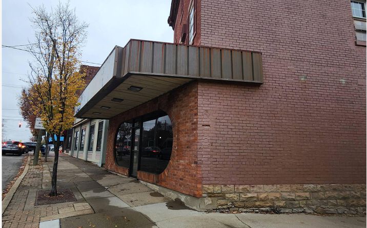 Pictures of Mixed Use, Office, Retail property located at 3006 Harrison Ave, Cincinnati, OH 45211 for sales - image #1
