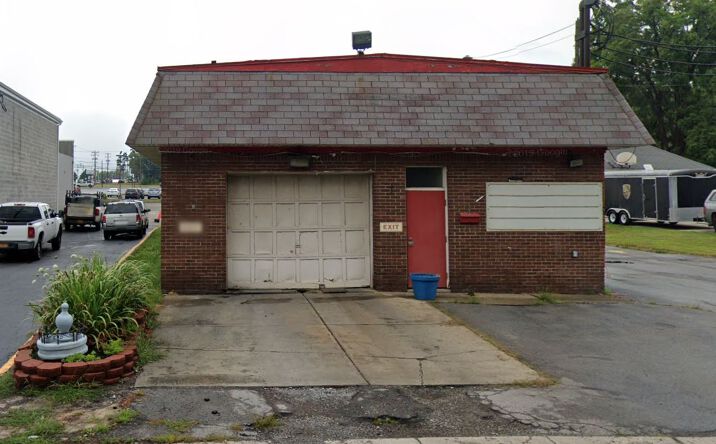 Pictures of Retail property located at 20 Hanwell Pl, Depew, NY 14043 for sales - image #1