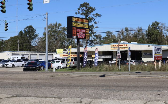 Pictures of Mixed Use, Retail, Self Storage property located at 14075 US-190, Hammond, LA 70401 for sales - image #1