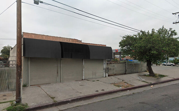 Pictures of Retail, Land property located at 4426-4428 Avalon Blvd, Los Angeles, CA 90011 for sales - image #1