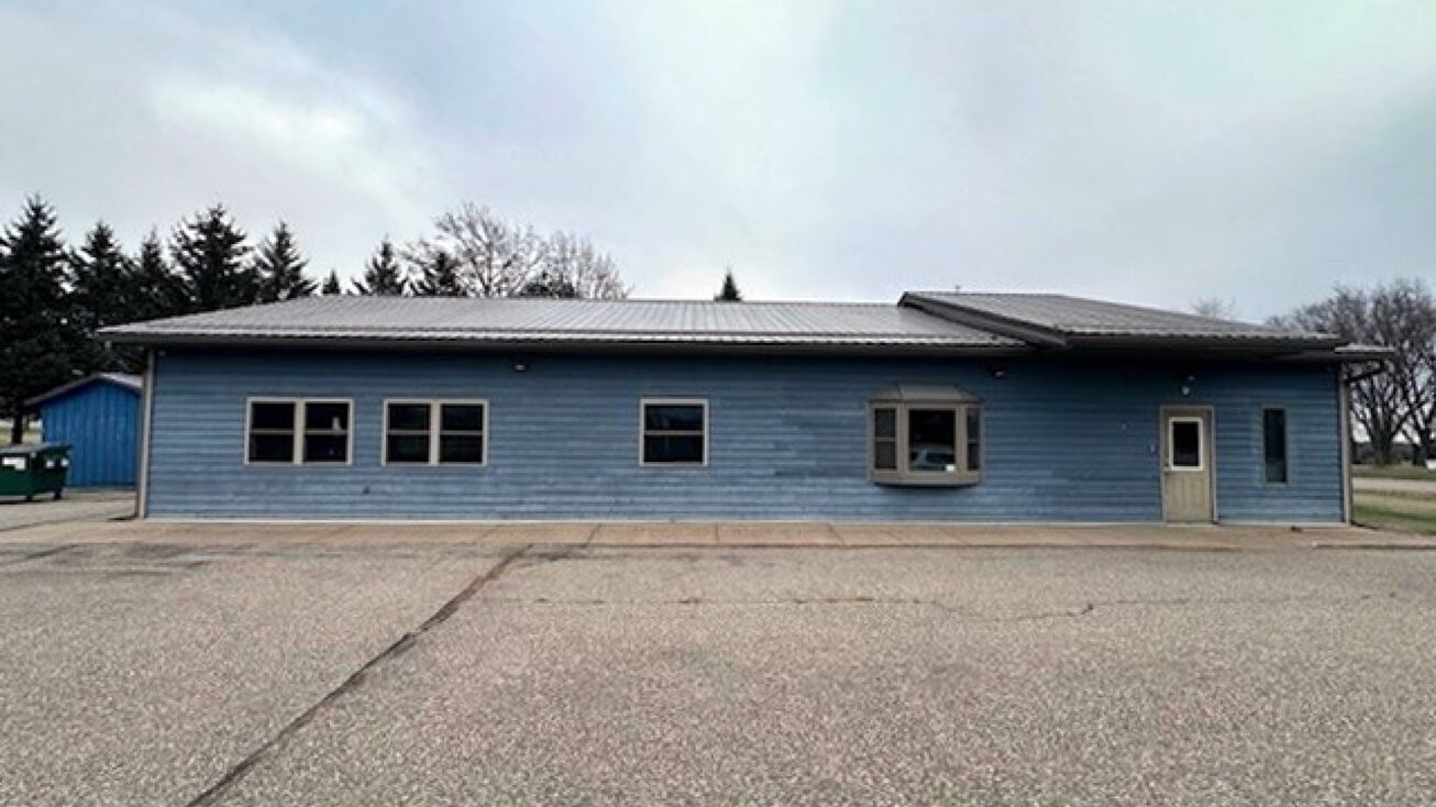 7 Tiff Ave , Neillsville, WI 54456 | Crexi.com