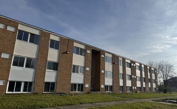 Pictures of Multifamily property located at 18250 Weaver St, Detroit, MI 48228 for sales - image #1