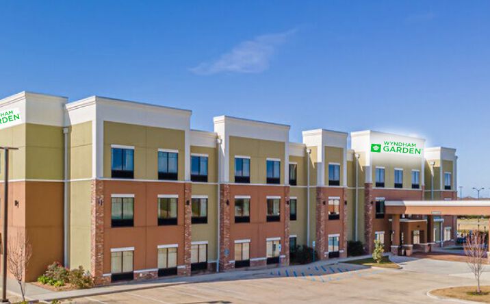 Pictures of Hospitality property located at 2125 Memorial Blvd, New Roads, LA 70760 for sales - image #1