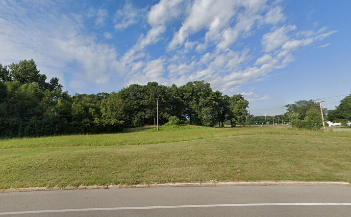 Pictures of Land property located at 3737 Ardmore Trail, South Bend, IN 46628 for sales - image #1