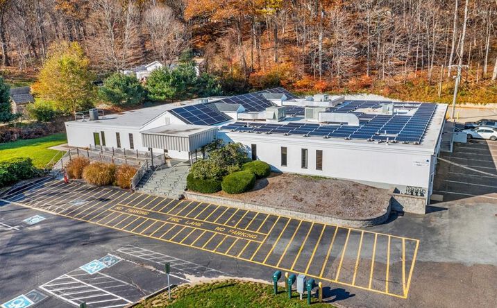 Pictures of Office property located at 192 Westbrook Rd, Essex, CT 06409 for sales - image #1