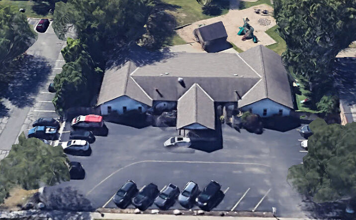 Pictures of Retail property located at 1601 Shanley Dr, Columbus, OH 43224 for sales - image #1