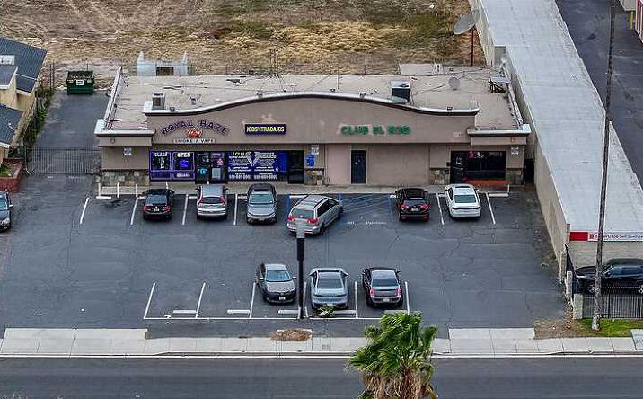 Pictures of Retail property located at 405 Iowa Ave, Riverside, CA 92507 for sales - image #1