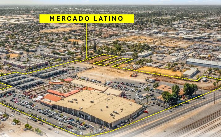 Pictures of Retail property located at 2101 Edison Hwy, Bakersfield, CA 93305 for sales - image #1