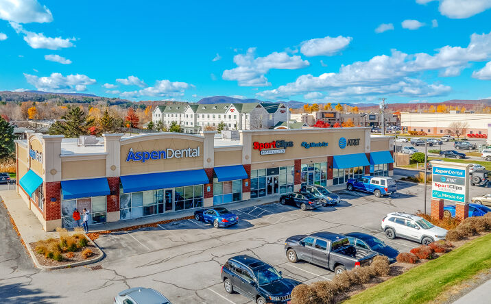 Pictures of Retail property located at 474 Holiday Dr, Rutland, VT 05701 for sales - image #1