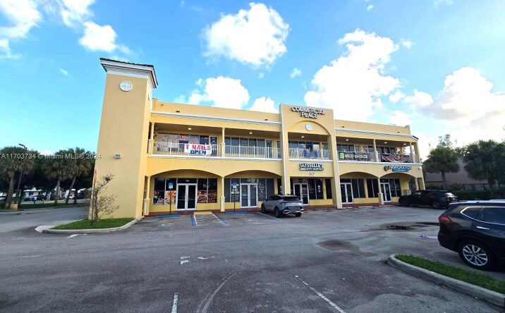 Pictures of Retail property located at 3007 W Commercial Blvd # 101, Fort Lauderdale, FL 33309 for sales - image #1