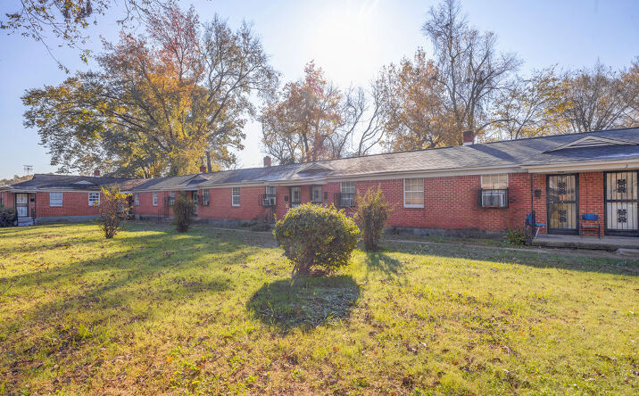 Pictures of Multifamily property located at 1030 Hamilton St, Memphis, TN 38114 for sales - image #1