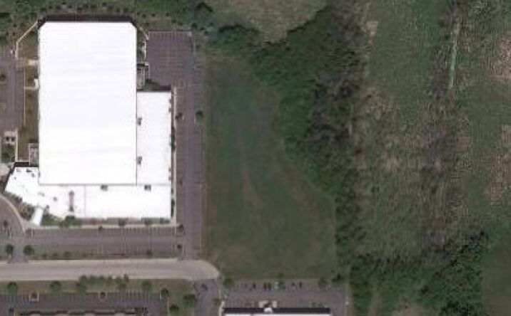 Pictures of Land property located at 28034 W Northpointe Pkwy, Lake Barrington, IL 60010 for sales - image #1