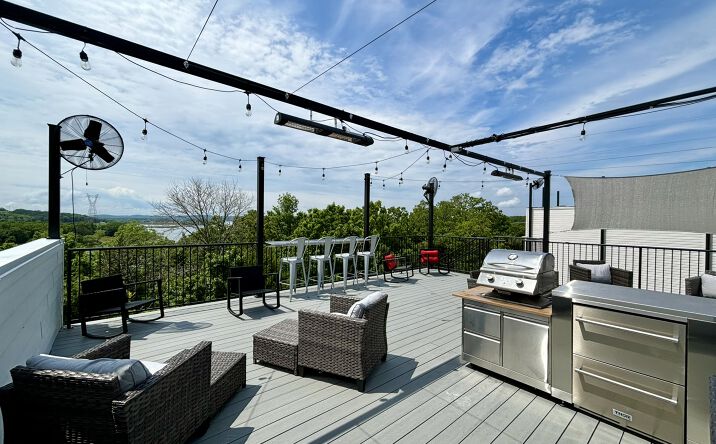 Pictures of Hospitality property located at 365 Majestic Drive, Branson, MO 65616 for sales - image #1