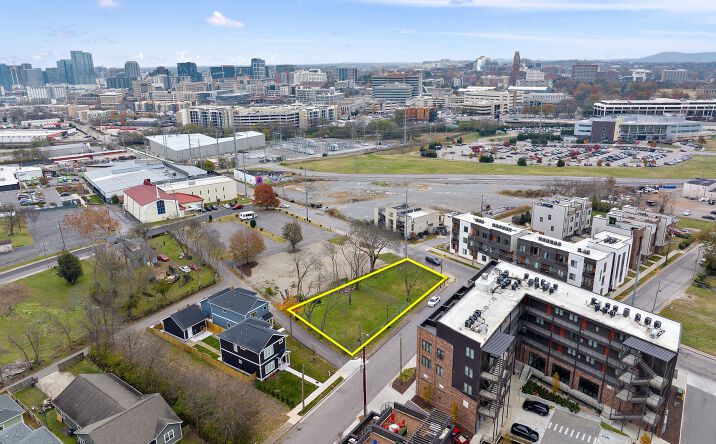 Pictures of Land property located at 2512 Clifton Ave, Nashville, TN 37209 for sales - image #1