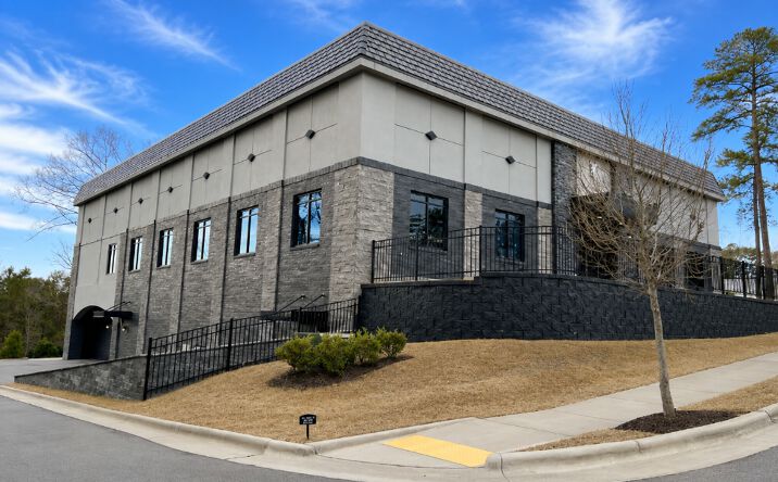 Pictures of Office, Industrial property located at 4550 Preslyn Drive, Raleigh, NC 27616 for sales - image #1