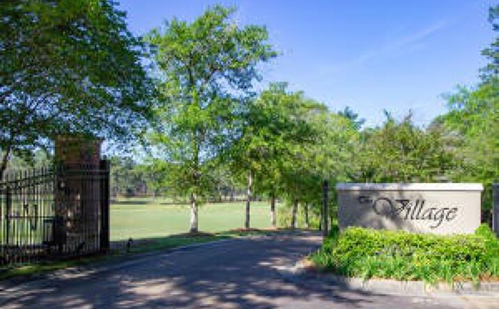 Pictures of Land property located at 2 Lots 21 & 22 Medinah Dr, Hattiesburg, MS 39402 for sales - image #1
