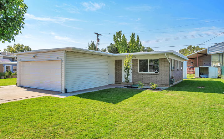 image of property at 3031 W 3875 S West Valley City UT 84119-4553