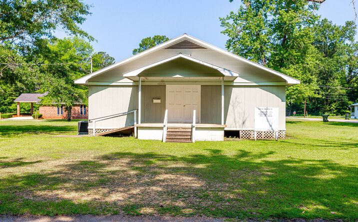 Pictures of Office property located at 230 5th Street NE, Reform, AL 35481 for sales - image #1