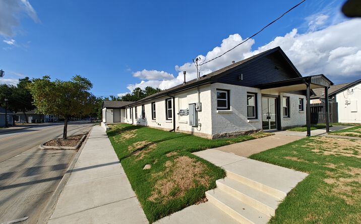 Pictures of Office property located at 7010 Ash St, Frisco, TX 75034 for sales - image #1