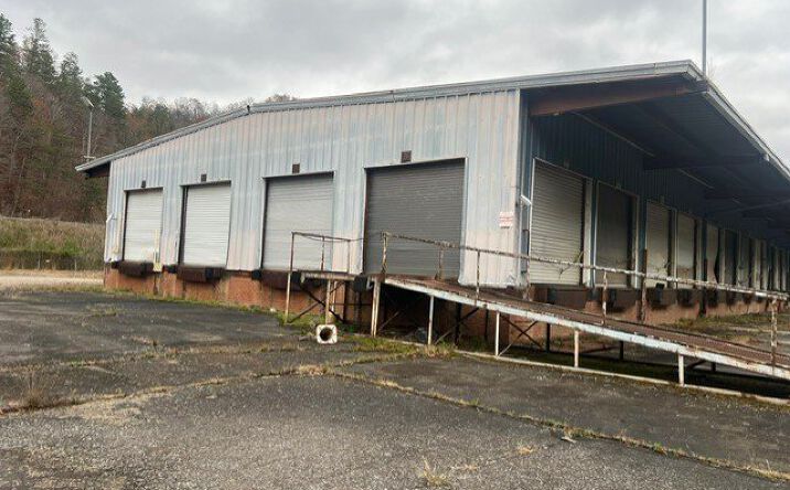 Pictures of Special Purpose property located at 7260 Ky Rt. 114, Prestonsburg, KY 41653 for sales - image #1