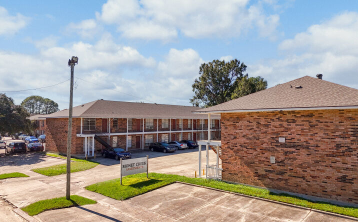 Pictures of Multifamily property located at 985 Monet Dr, Baton Rouge, LA 70806 for sales - image #1