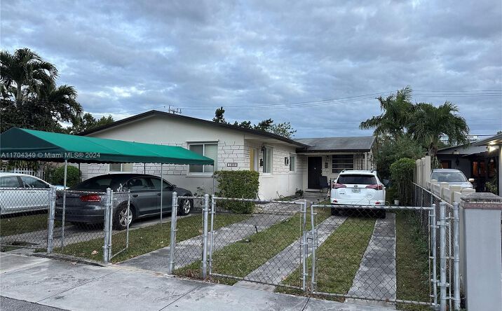 Pictures of Multifamily property located at 1838 NW 18th St, Miami, FL 33125 for sales - image #1