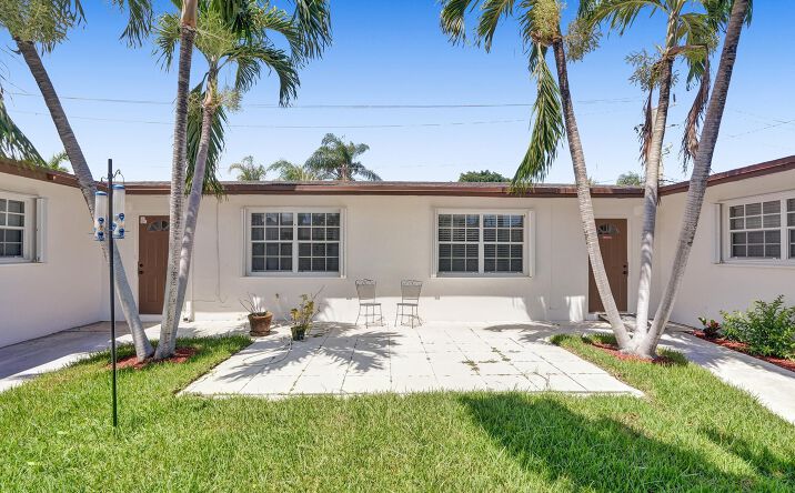 Pictures of Senior Living property located at 4200 NE 19th Ave, Pompano Beach, FL 33064 for sales - image #1