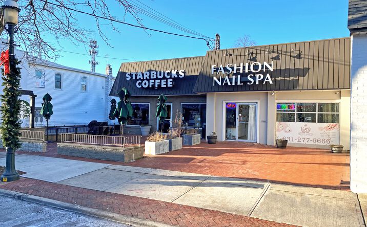Pictures of Retail property located at 455 Main St, Islip, NY 11751 for sales - image #1