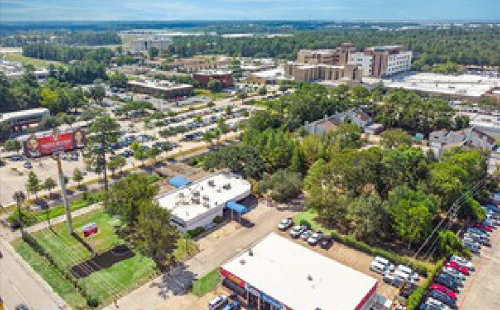 Pictures of Office property located at 19007 US-59, Humble, TX 77338 for sales - image #1