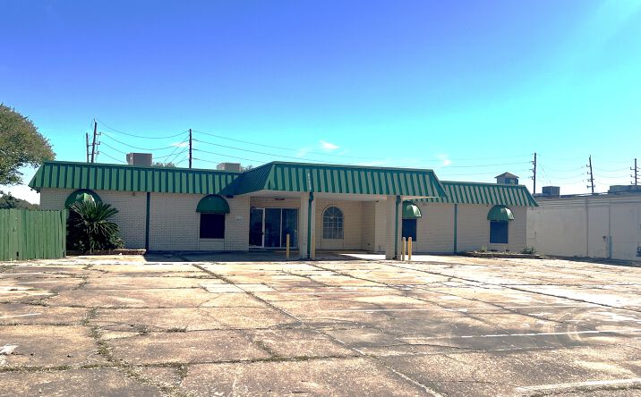Pictures of Retail property located at 12331 Murphy Rd, Stafford, TX 77477 for sales - image #1