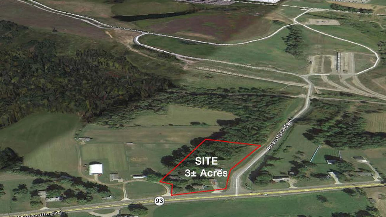 2755 Adamsville Rd, Zanesville, OH 43701