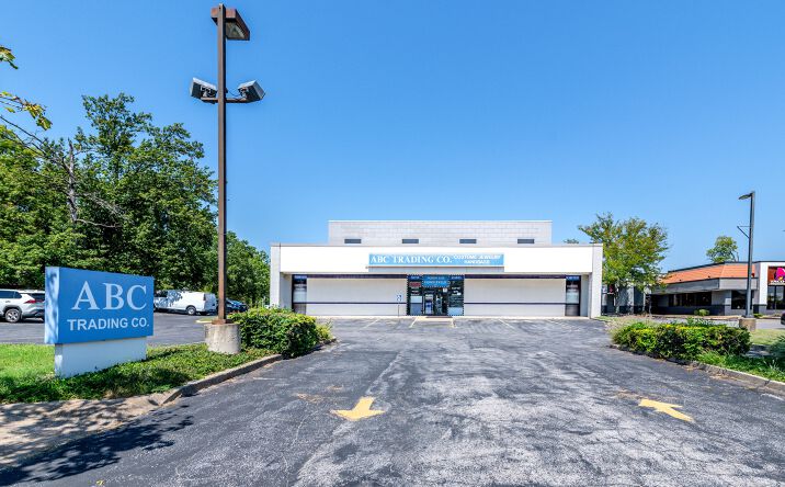 Pictures of Retail property located at 9345 Olive Blvd, St. Louis, MO 63132 for sales - image #1