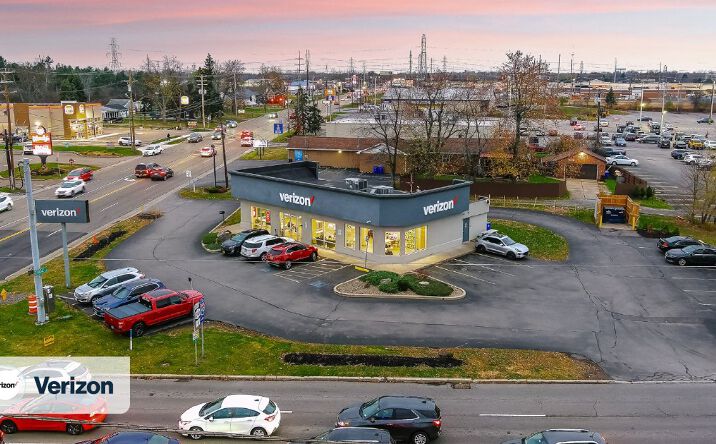 Pictures of Retail property located at 701 Orchard Park Rd, Buffalo, NY 14224 for sales - image #1