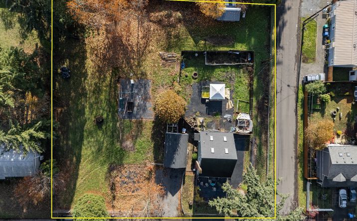 Pictures of Land property located at 7010 SE Lamphier St, Milwaukie, OR 97222 for sales - image #1