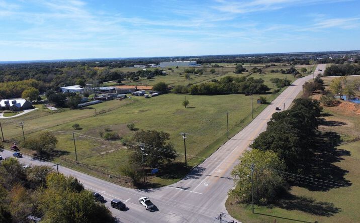 Pictures of Land property located at 2466 Tin Top Rd, Weatherford, TX 76087 for sales - image #1