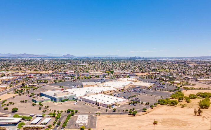 Pictures of Retail property located at 7611 W Thomas Rd, Phoenix, AZ 85033 for sales - image #1