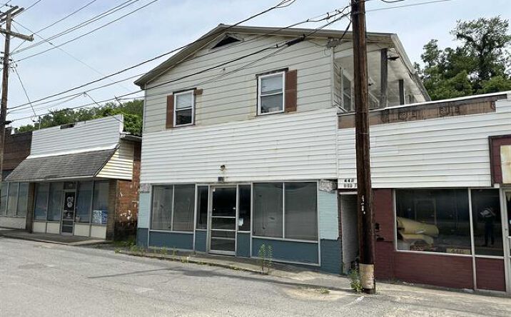 Pictures of Mixed Use property located at 450 Scotts Run Road, Morgantown, WV 26501, 448 Scotts Run Road, Morgantown, WV 26501, 446 Scotts Run Road, Morgantown, WV 26501, 444 Scotts Run Road, Morgantown, WV 26501 for sales - image #1